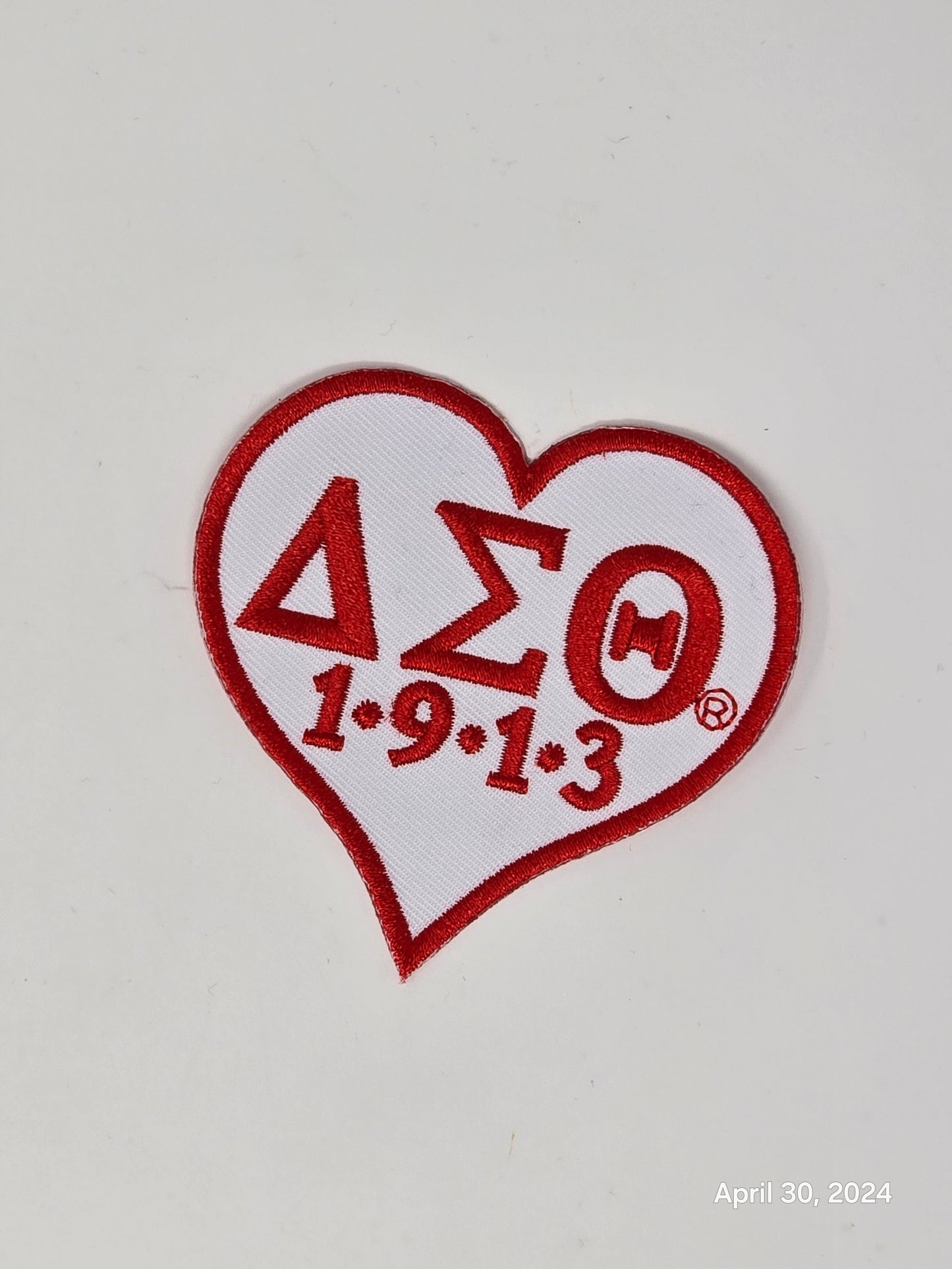 Delta Sigma Theta Sorority Inc., Embroidered Patch - Heart w/ Greek Letters & 1913 (3X3)