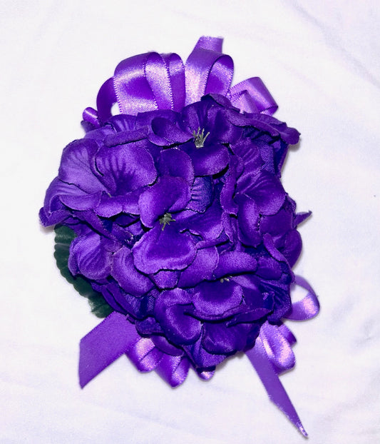 Purple Violet CLASSIC Corsage