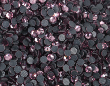 LIGHT AMETHYST Hotfix Rhinestones